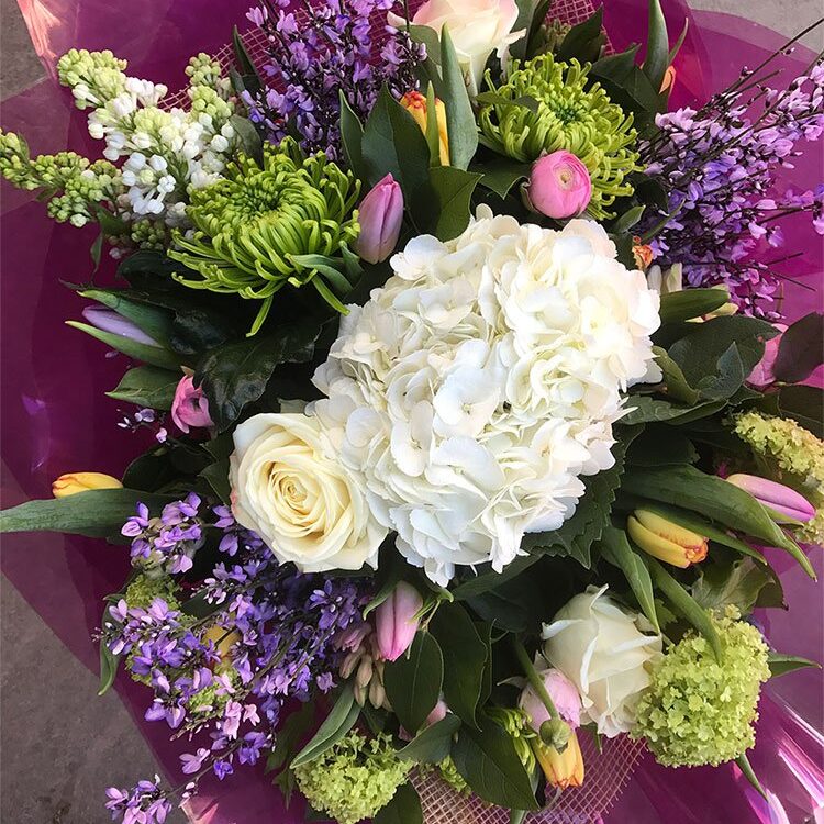 IMG_4569 HAND-TIED BOUQUET